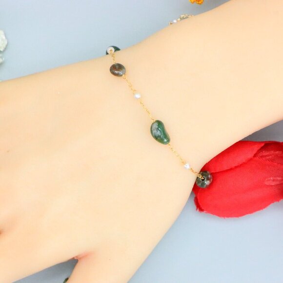 "Elegant & Trendy Bracelet, A Perfect Gift for Women, Thoughtful, EVCH1242 - Picture 10 of 11